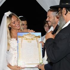 בפעם השנייה: מורן אייזנשטיין בשמלת כלה